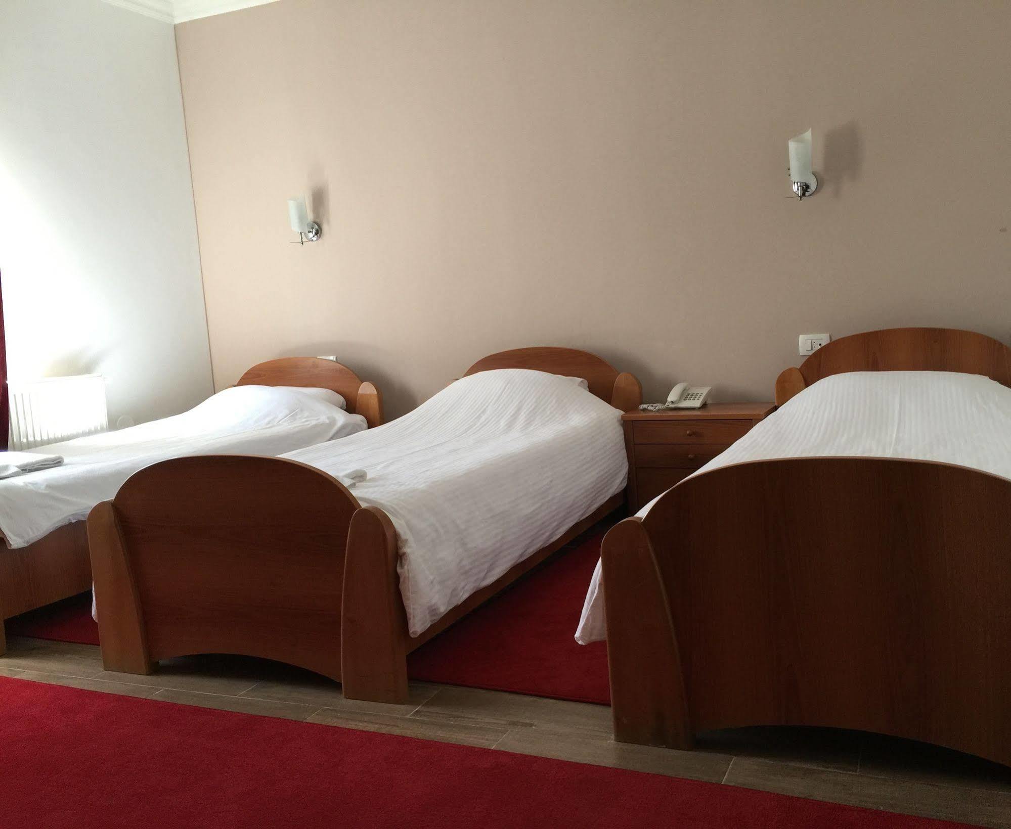 Hotel Adria بريشتاين المظهر الخارجي الصورة