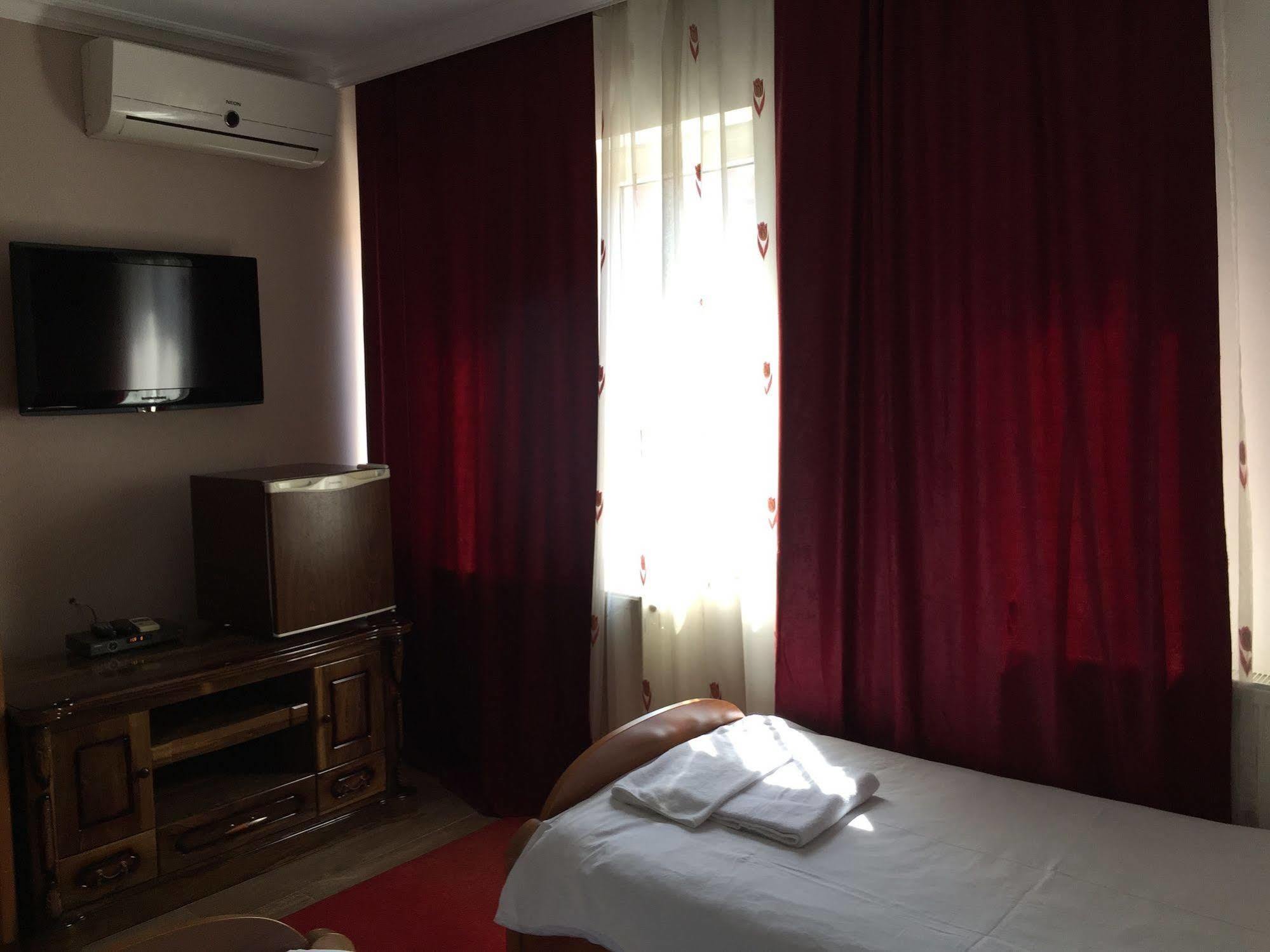 Hotel Adria بريشتاين المظهر الخارجي الصورة
